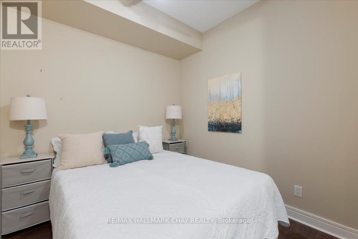 302 - 2 Toronto Street, Barrie, Ontario  L4N 9R2 - Photo 5 - S12572660