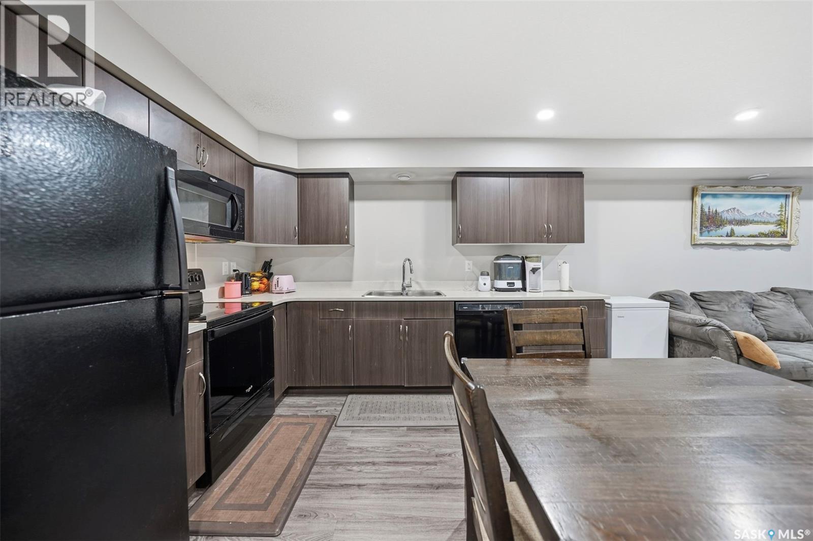 213 110 Akhtar Bend, Saskatoon, Saskatchewan  S7W 0Y9 - Photo 6 - SK024588