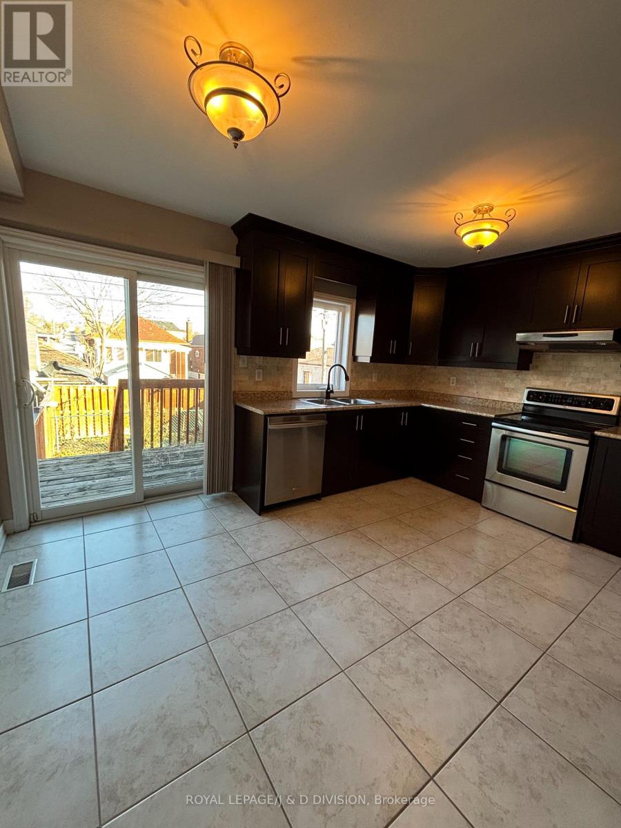 23a Yarrow Road, Toronto, Ontario  M6M 4E2 - Photo 5 - W12556934