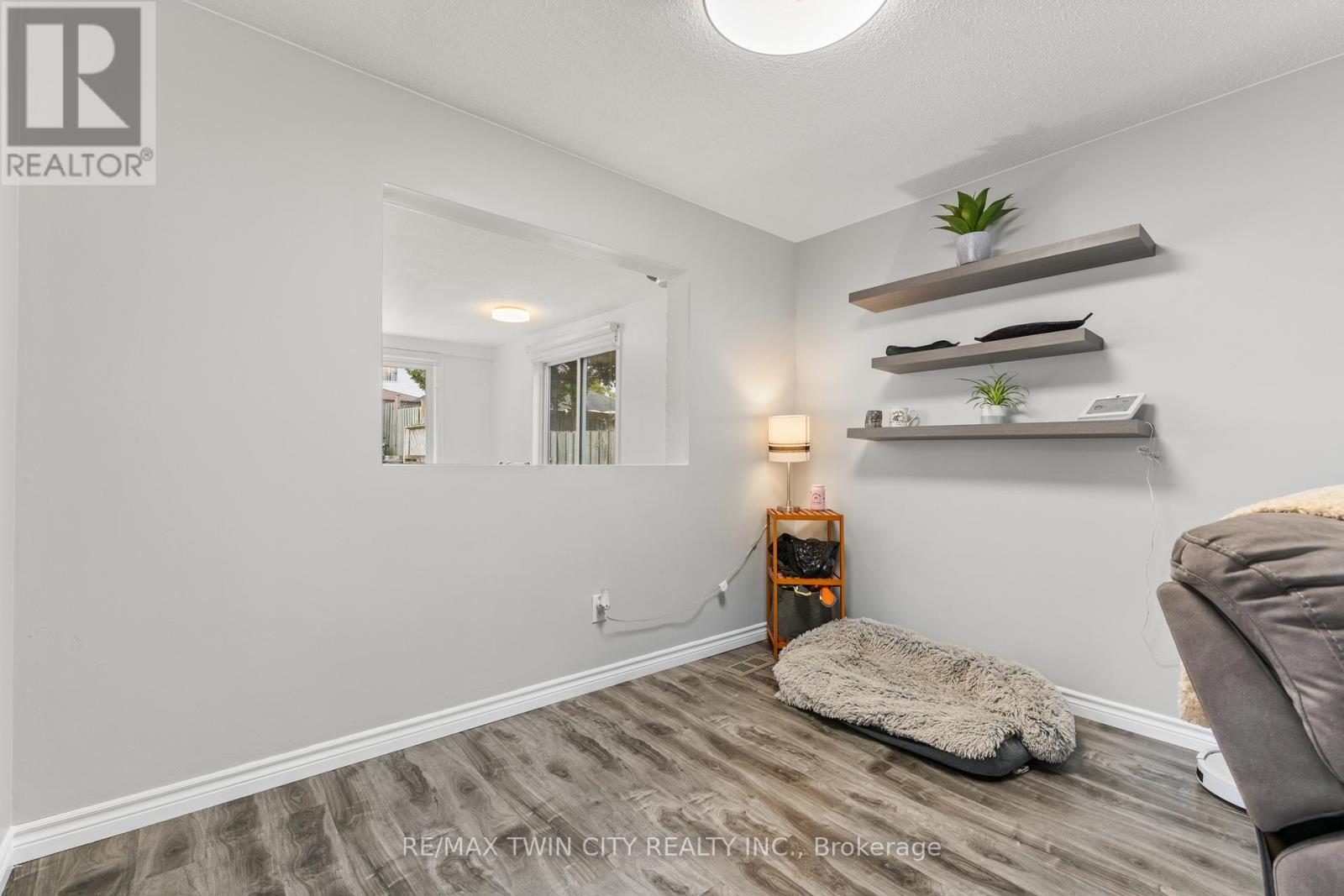 36 Angela Crescent, Cambridge, Ontario  N1S 4B6 - Photo 14 - X12569146