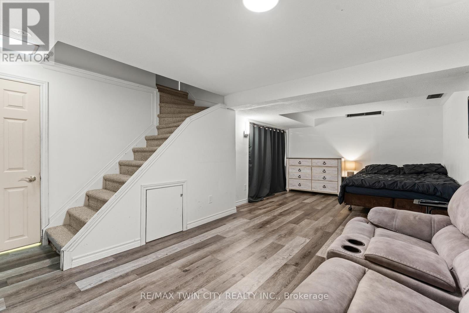 36 Angela Crescent, Cambridge, Ontario  N1S 4B6 - Photo 25 - X12569146