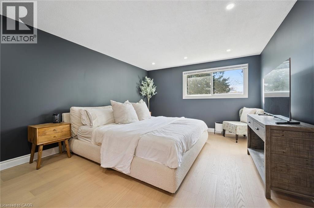 424 Clairbrook Crescent, Waterloo, Ontario  N2L 5V7 - Photo 25 - 40789696