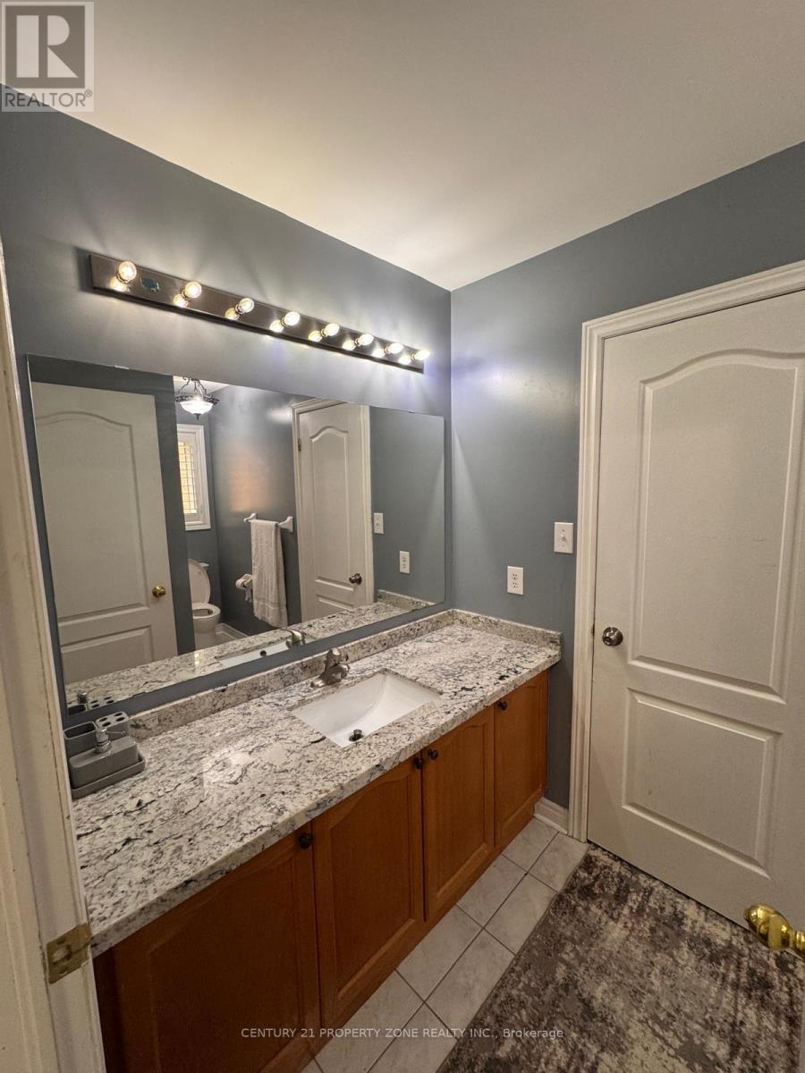 Master Bedroom - 33 Gamson Crescent, Brampton, Ontario  L6R 0V7 - Photo 18 - W12572624