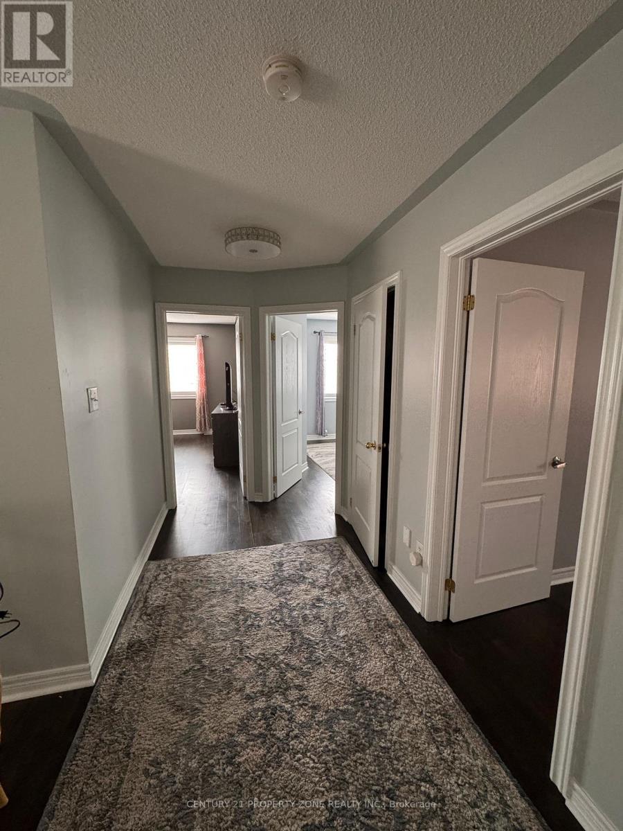 Master Bedroom - 33 Gamson Crescent, Brampton, Ontario  L6R 0V7 - Photo 4 - W12572624