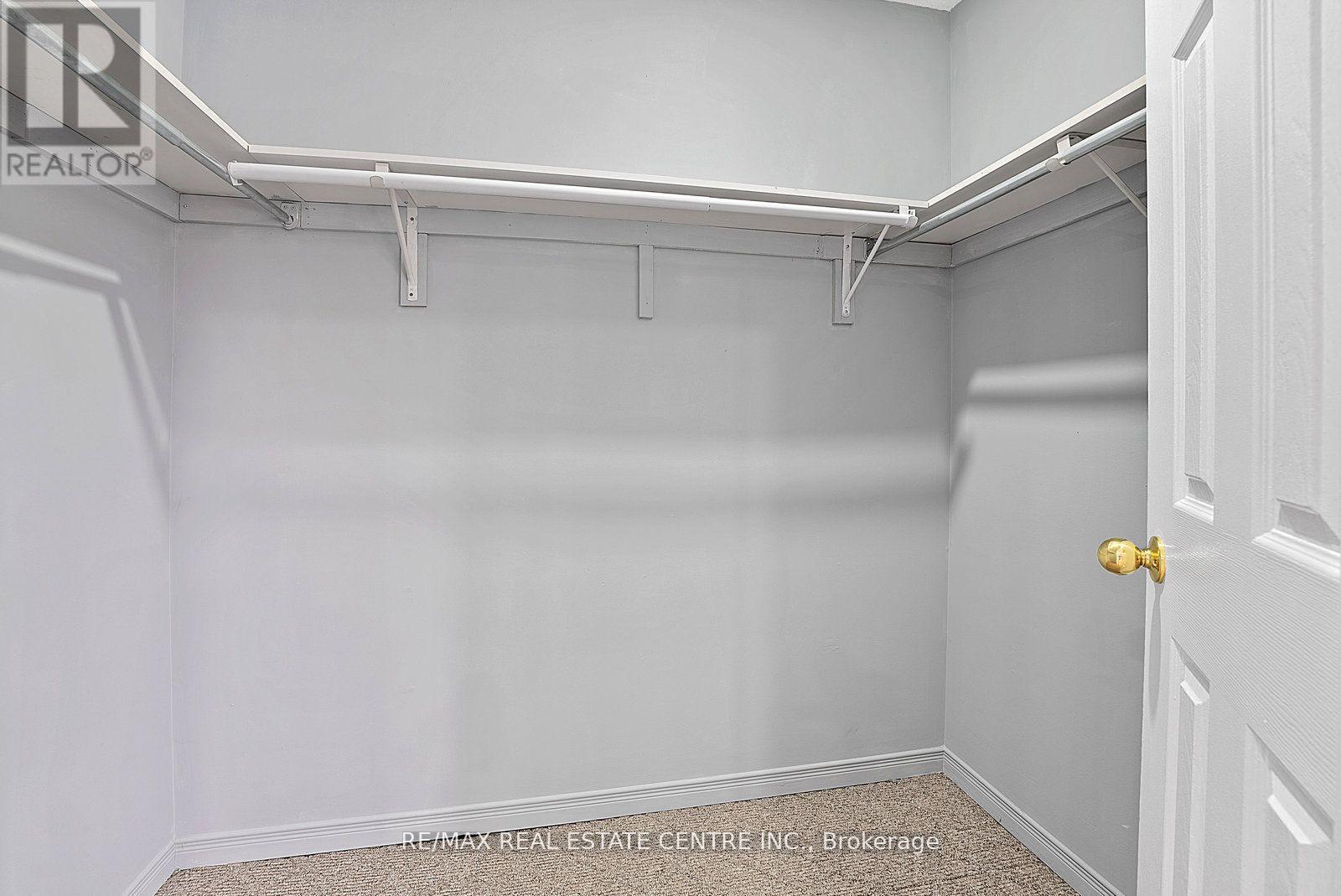 Upper - 5382 Longhouse Crescent, Mississauga, Ontario  L5R 4A5 - Photo 29 - W12572642