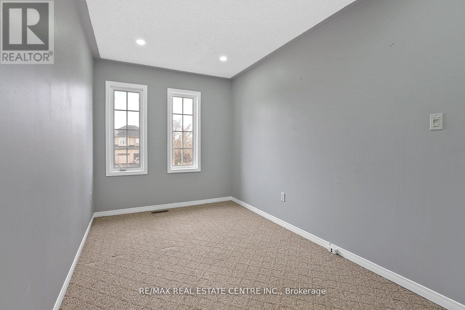 Upper - 5382 Longhouse Crescent, Mississauga, Ontario  L5R 4A5 - Photo 35 - W12572642