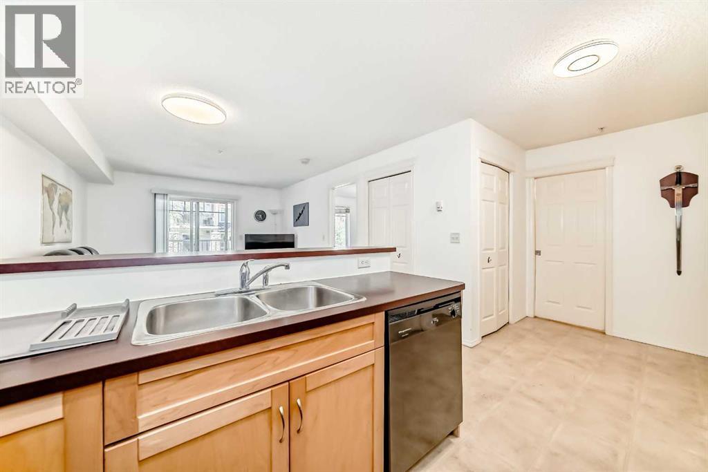 4212, 70 Panamount Drive Nw, Calgary, Alberta  T3K 5Z1 - Photo 10 - A2261948