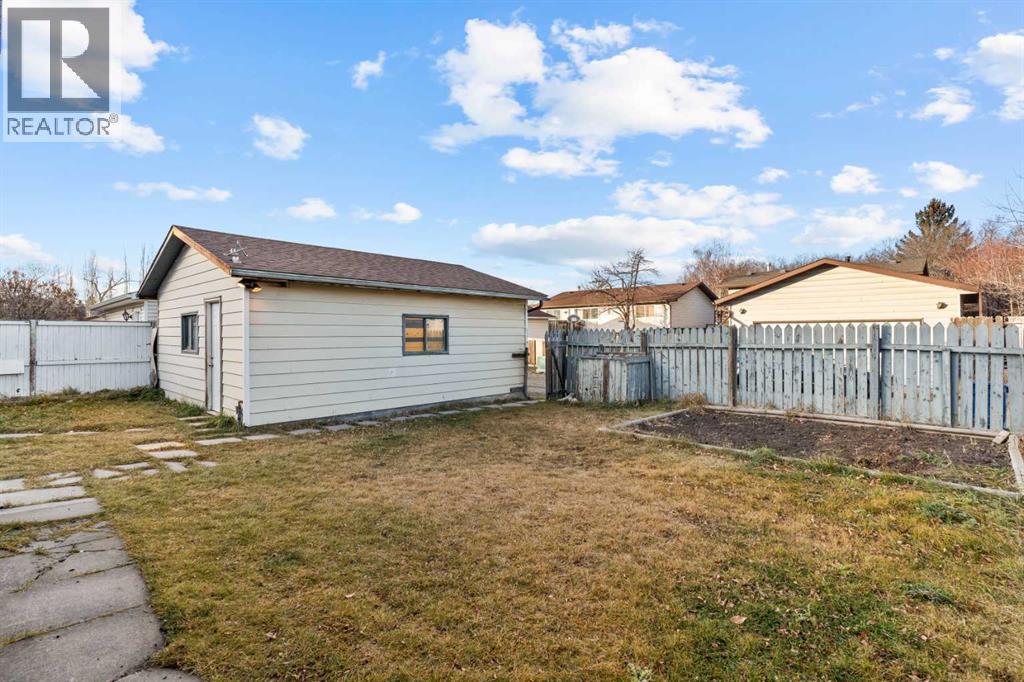 216 Templeview Way Ne, Calgary, Alberta  T1Y 3Y9 - Photo 31 - A2270862