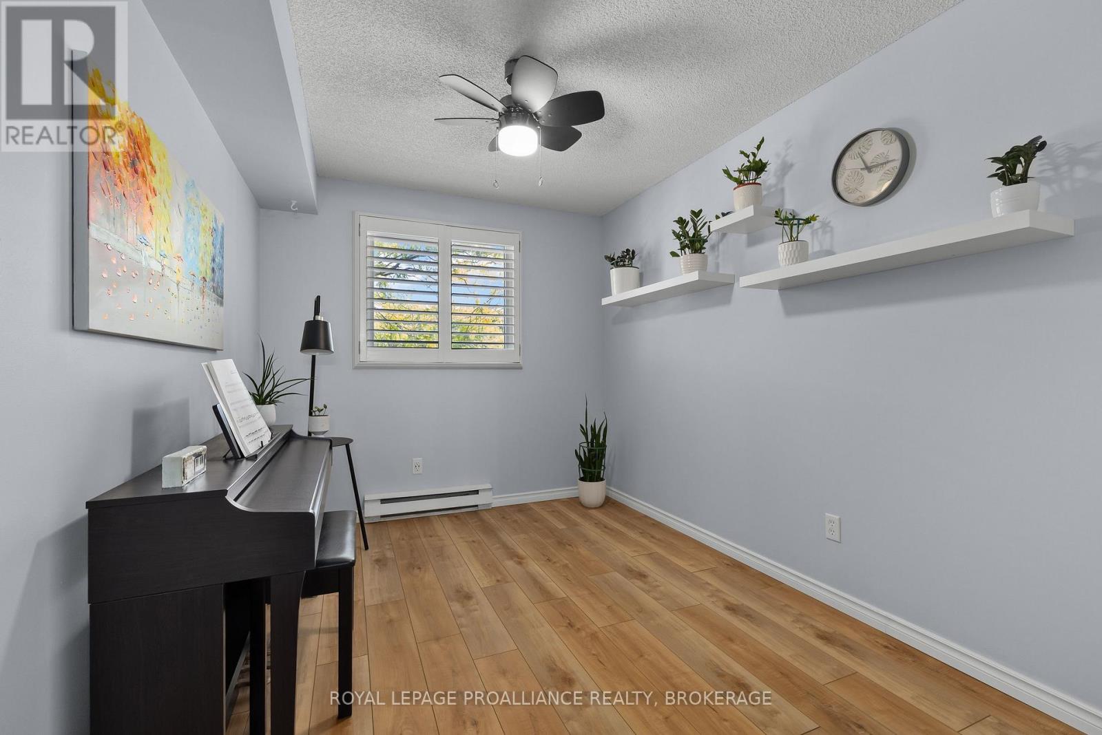 312 - 310 Kingsdale Avenue, Kingston, Ontario K7M 8S1 - Photo 20 - X12572846