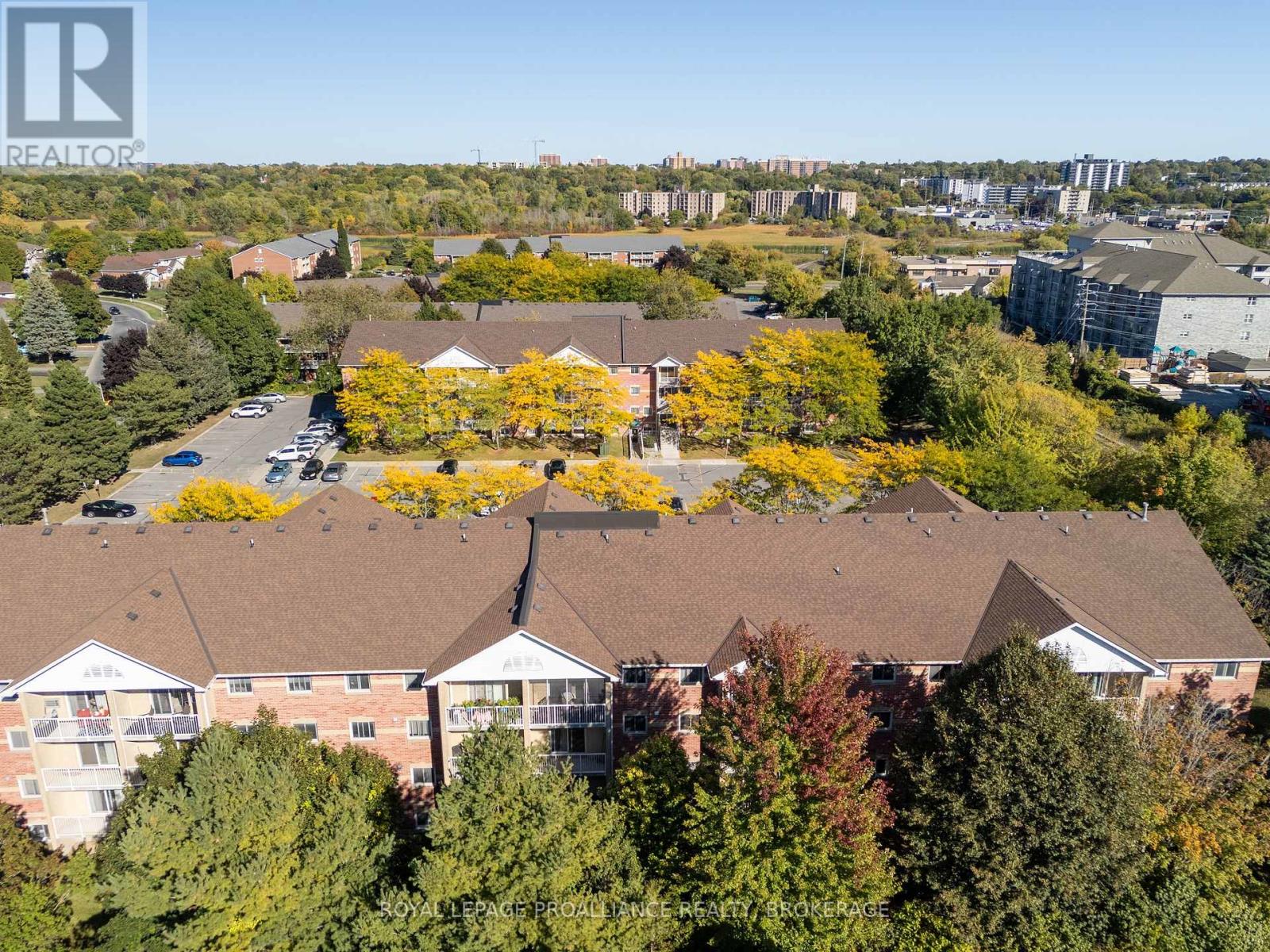 312 - 310 Kingsdale Avenue, Kingston, Ontario K7M 8S1 - Photo 32 - X12572846