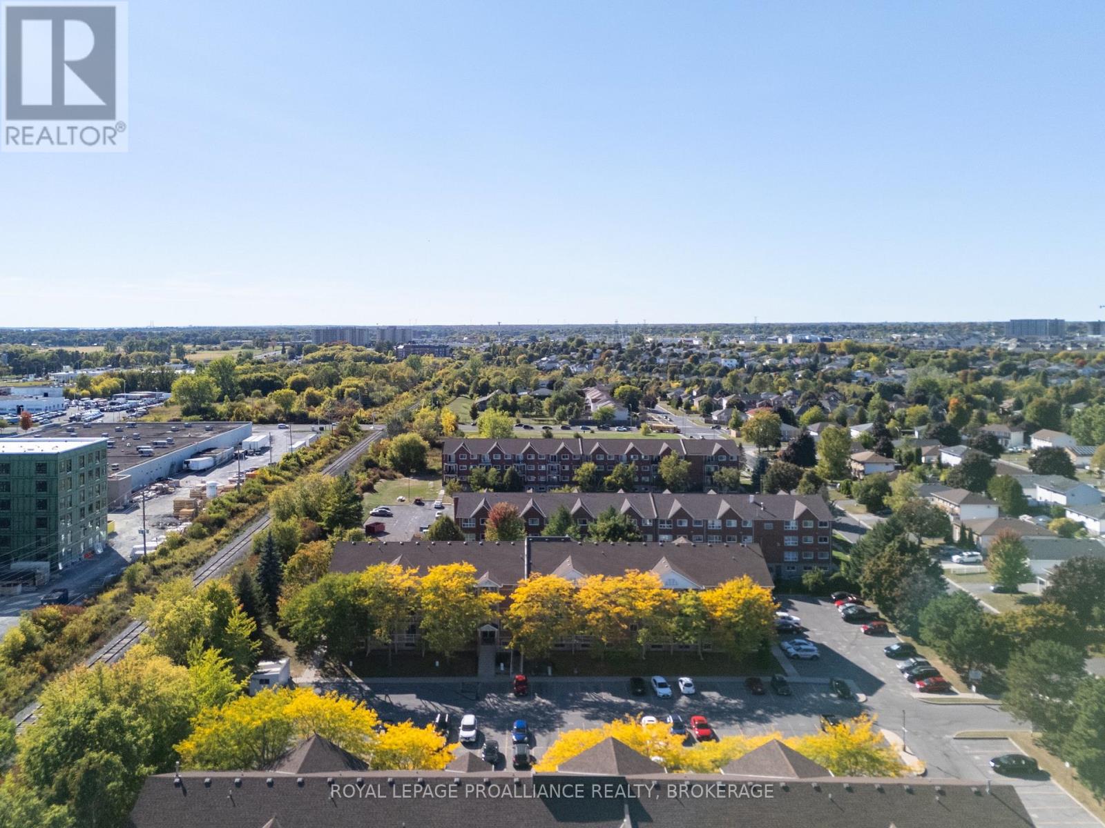 312 - 310 Kingsdale Avenue, Kingston, Ontario K7M 8S1 - Photo 33 - X12572846