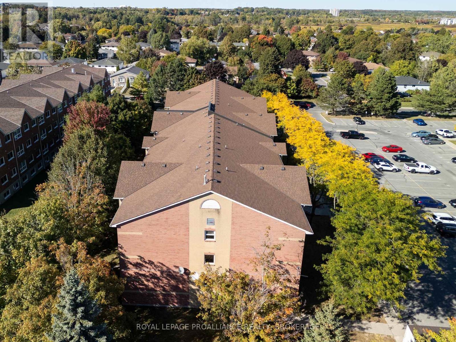 312 - 310 Kingsdale Avenue, Kingston, Ontario K7M 8S1 - Photo 34 - X12572846