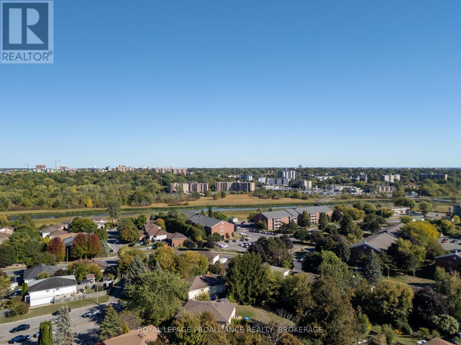 312 - 310 Kingsdale Avenue, Kingston, Ontario K7M 8S1 - Photo 40 - X12572846