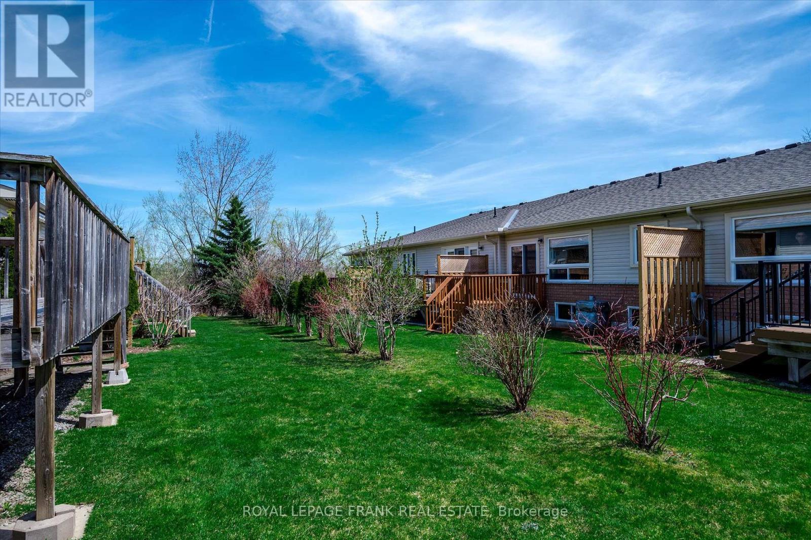 12 - 877 Wentworth Street, Peterborough, Ontario  K9J 8R7 - Photo 8 - X12572750