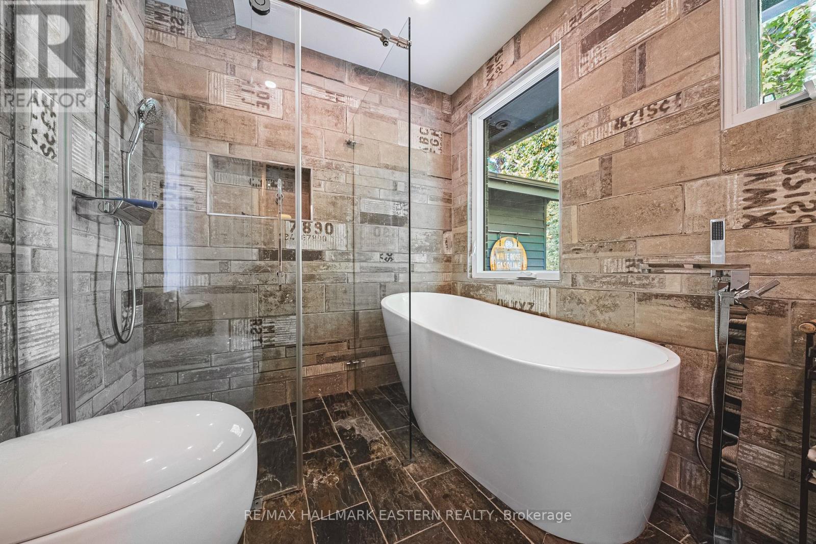 1052 Tedford Lane, Douro-Dummer, Ontario  K0L 2H0 - Photo 18 - X12572790