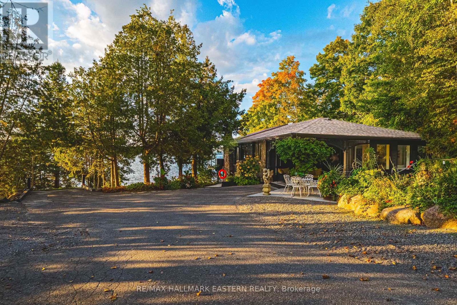 1052 Tedford Lane, Douro-Dummer, Ontario  K0L 2H0 - Photo 21 - X12572790