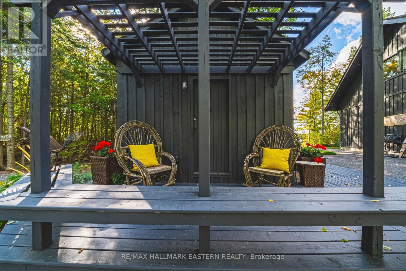 1052 Tedford Lane, Douro-Dummer, Ontario  K0L 2H0 - Photo 38 - X12572790