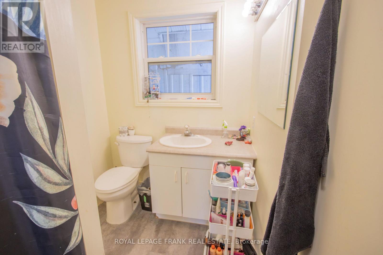 33 Flint Avenue, Bancroft, Ontario  K0L 1C0 - Photo 27 - X12572812