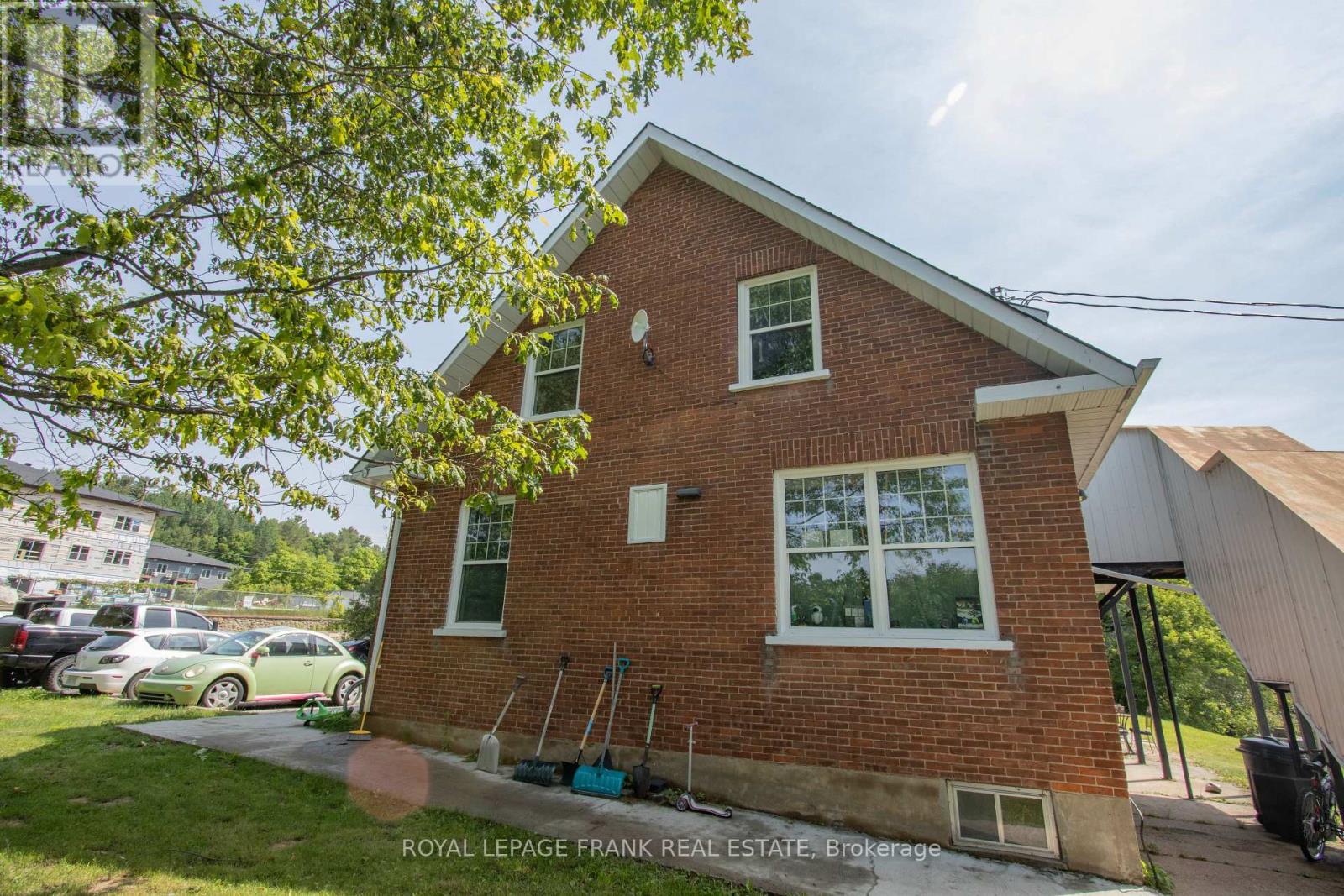 33 Flint Avenue, Bancroft, Ontario  K0L 1C0 - Photo 5 - X12572812