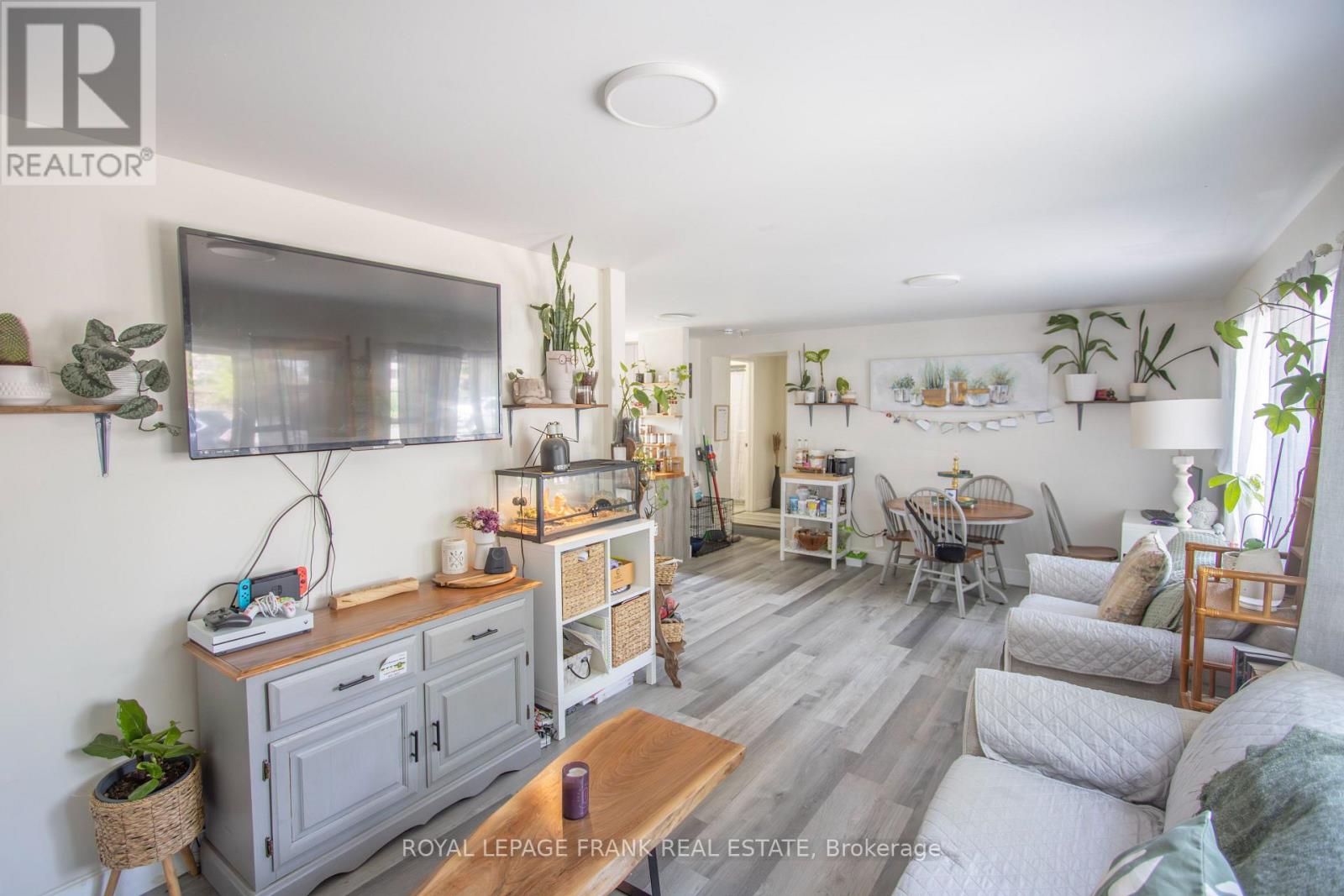 33 Flint Avenue, Bancroft, Ontario  K0L 1C0 - Photo 8 - X12572812