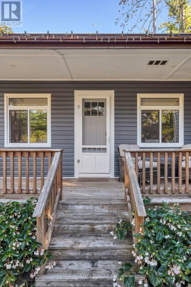 16 Parkhill Drive, Kawartha Lakes, Ontario  K0M 1N0 - Photo 10 - X12572816