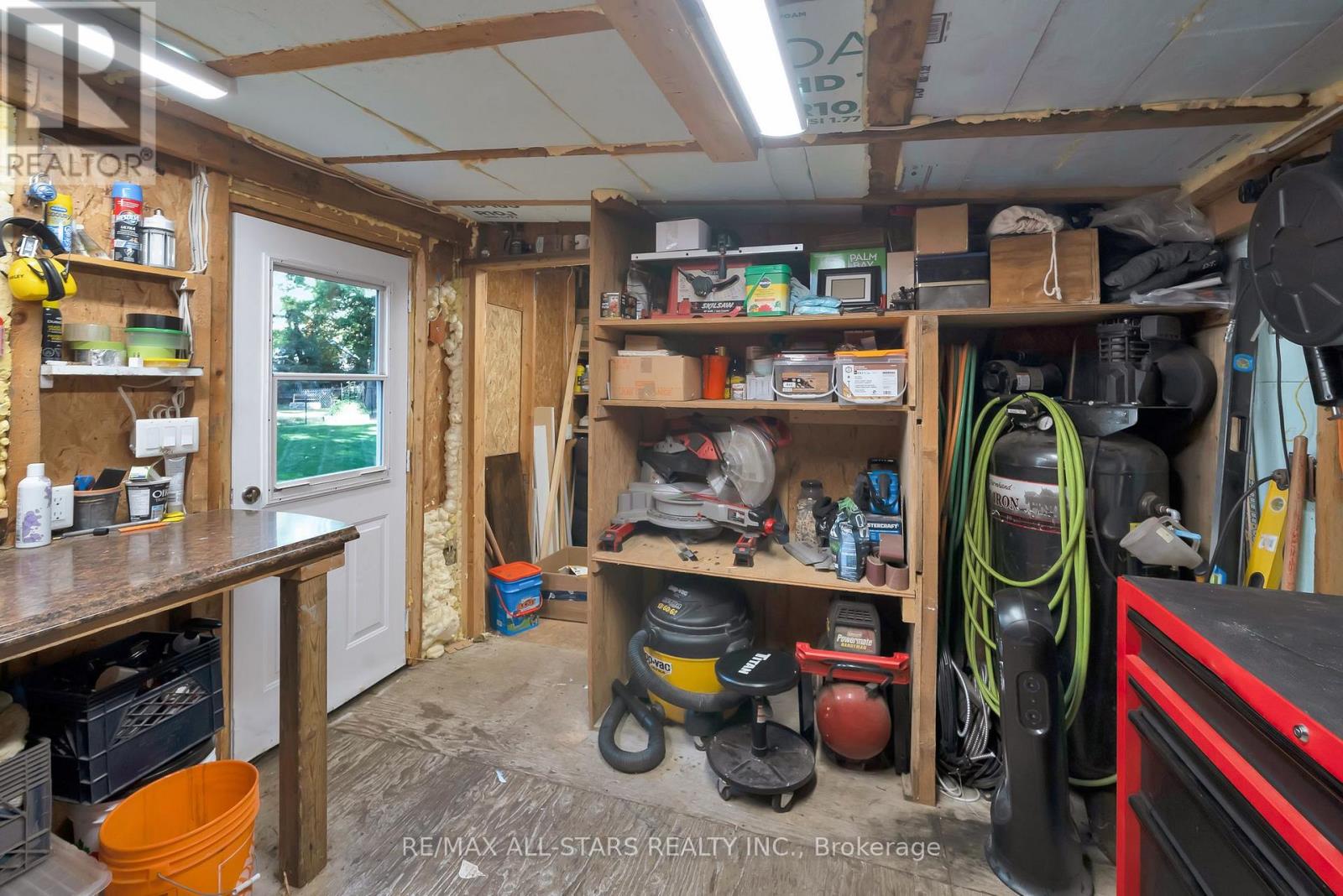 16 Parkhill Drive, Kawartha Lakes, Ontario  K0M 1N0 - Photo 37 - X12572816