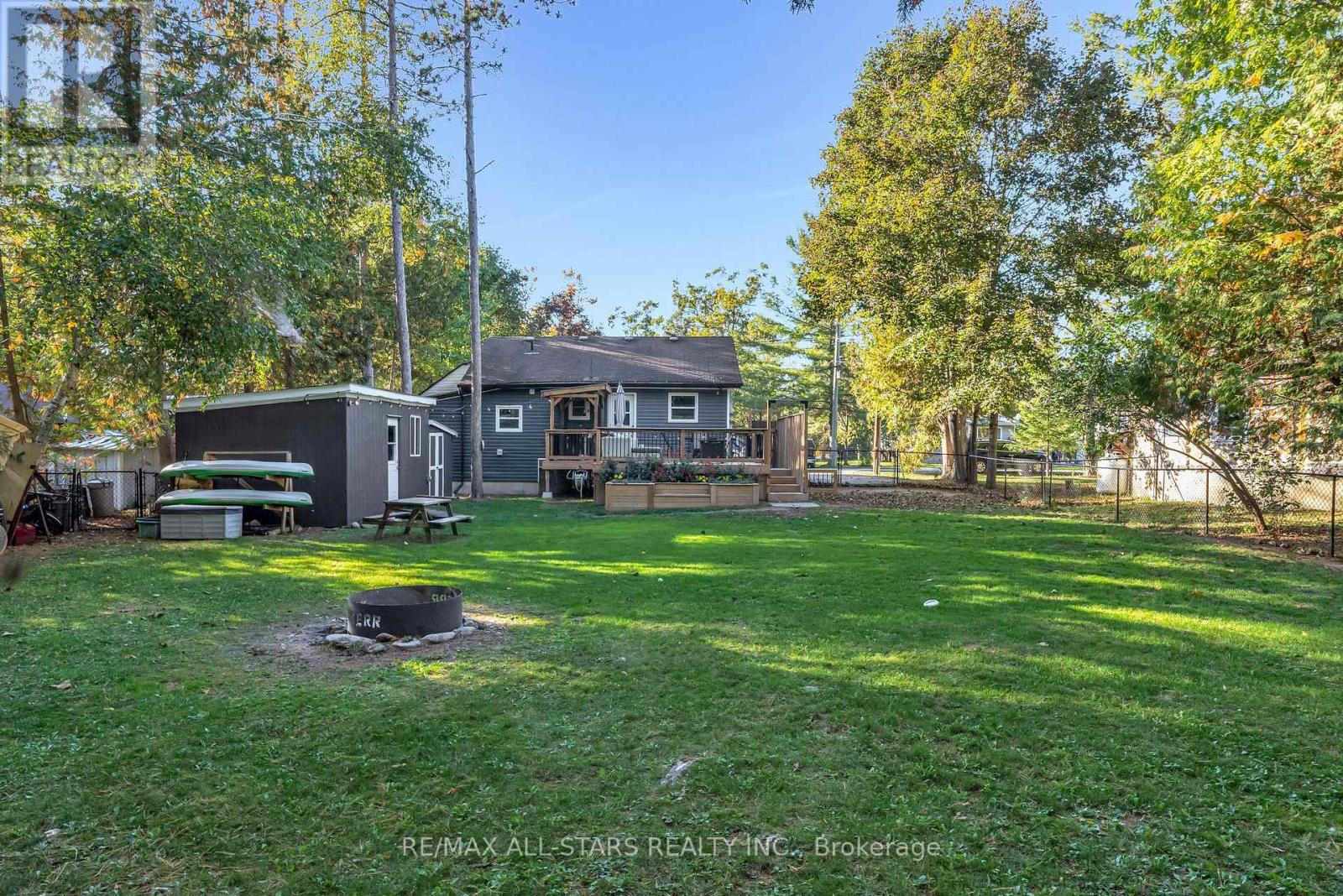 16 Parkhill Drive, Kawartha Lakes, Ontario  K0M 1N0 - Photo 40 - X12572816