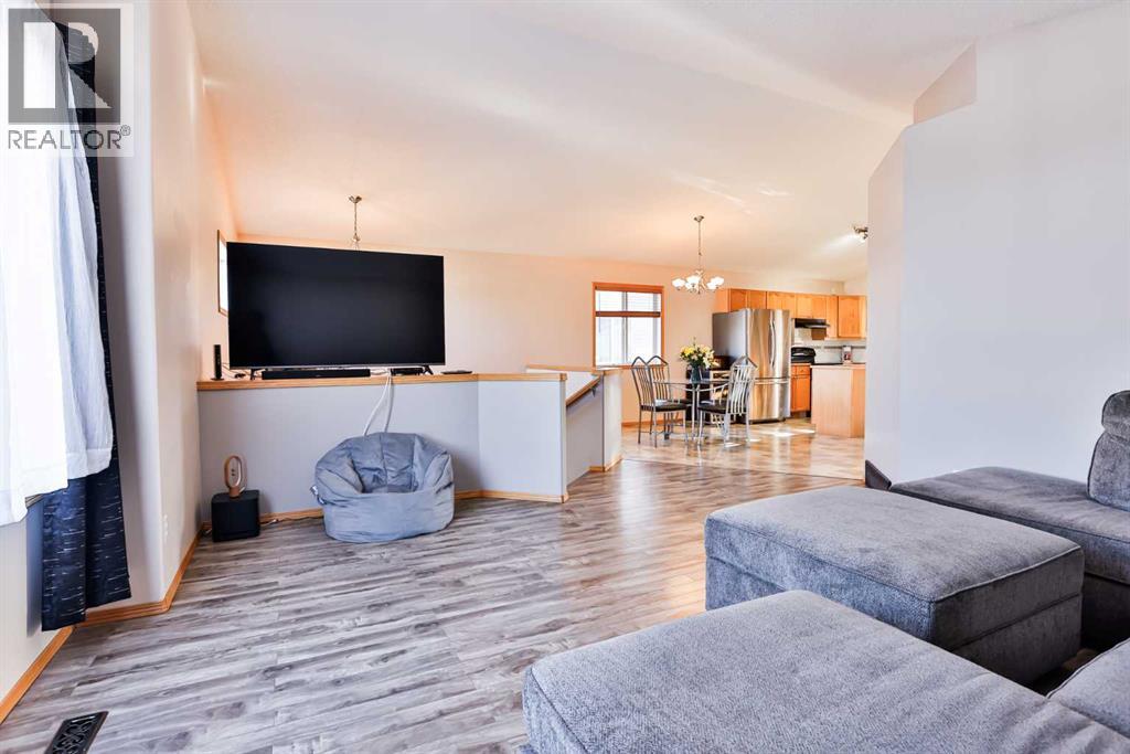 175 Cowichan Court W, Lethbridge, Alberta  T1K 7T7 - Photo 9 - A2267174