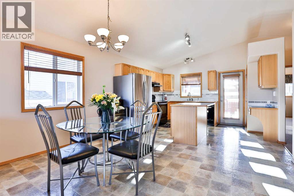 175 Cowichan Court W, Lethbridge, Alberta  T1K 7T7 - Photo 10 - A2267174