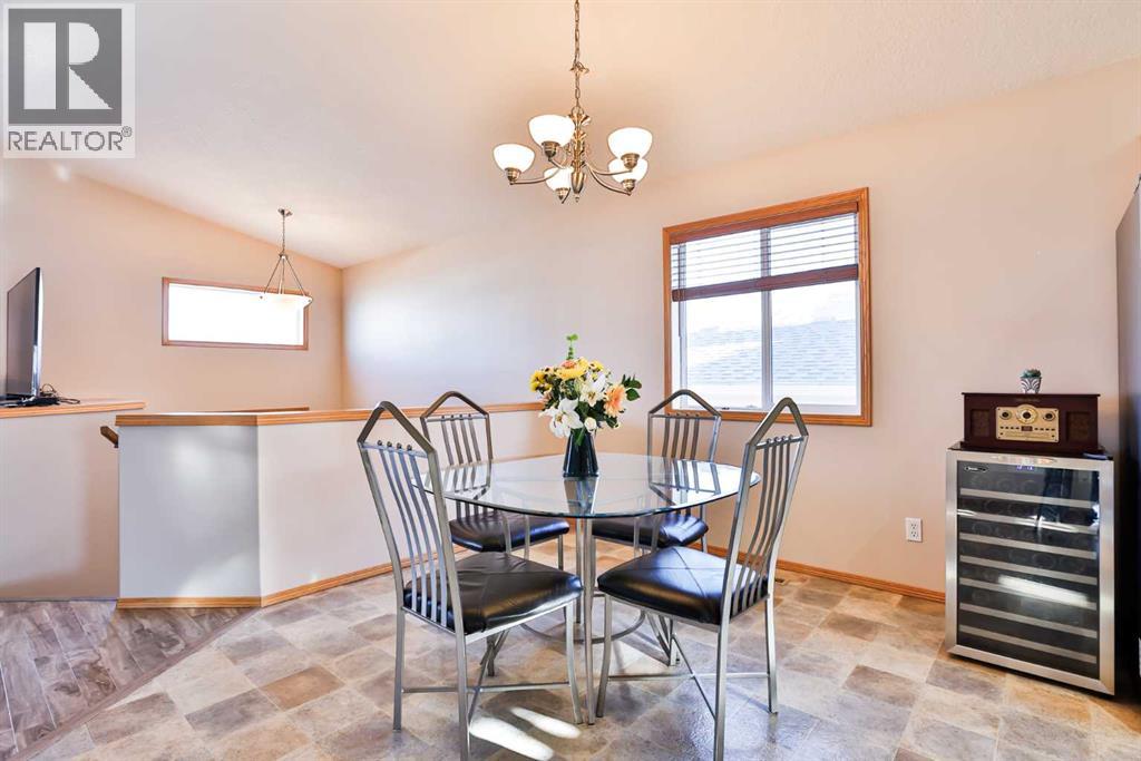 175 Cowichan Court W, Lethbridge, Alberta  T1K 7T7 - Photo 11 - A2267174