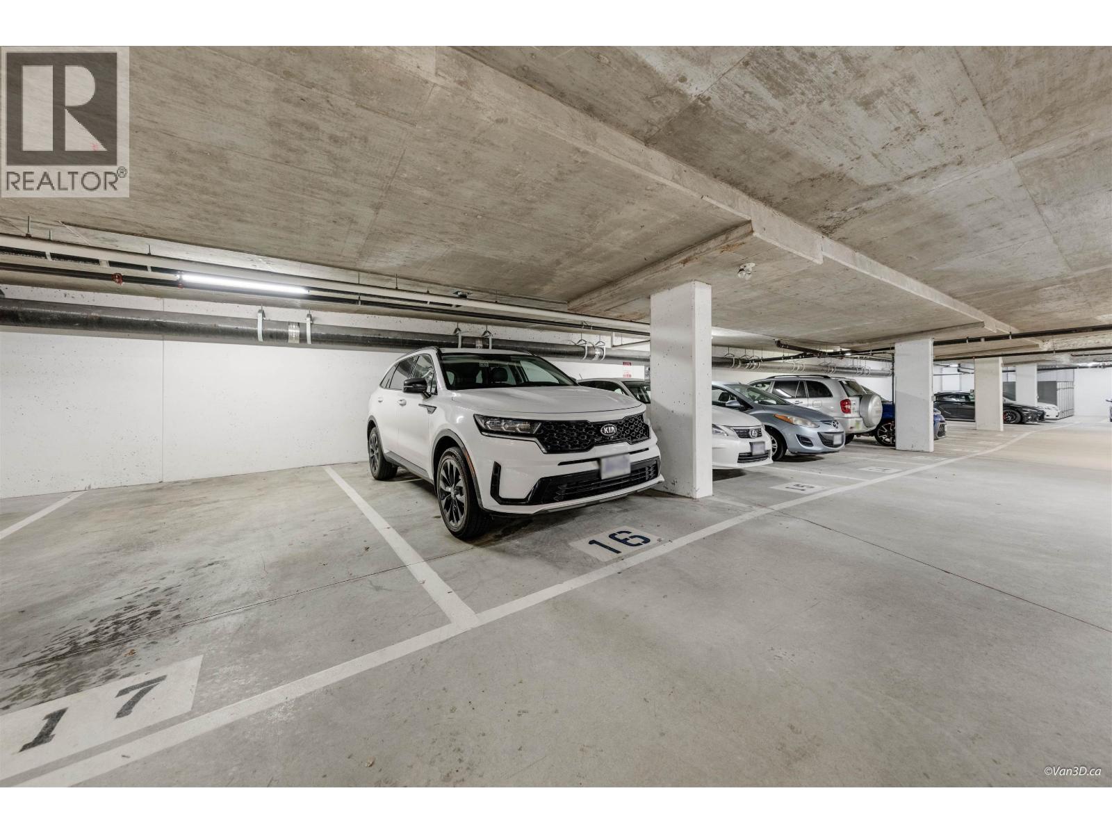 201 618 Como Lake Avenue, Coquitlam, British Columbia  V3J 0G1 - Photo 18 - R3068852