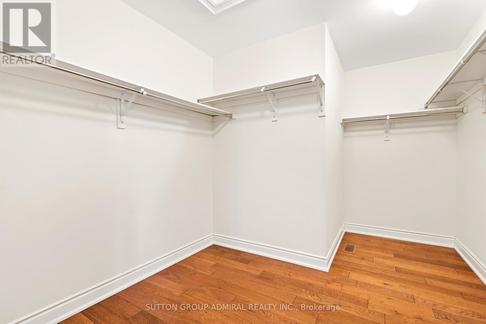 943 Line 9 Road, Niagara-On-The-Lake, Ontario  L0S 1J1 - Photo 15 - X12572630