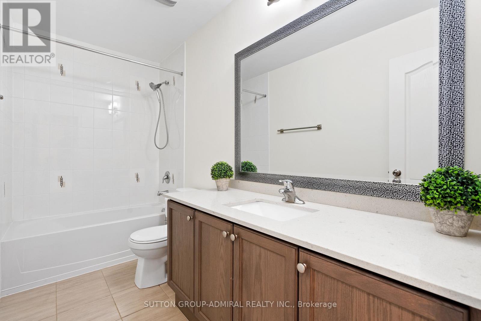 943 Line 9 Road, Niagara-On-The-Lake, Ontario  L0S 1J1 - Photo 18 - X12572630