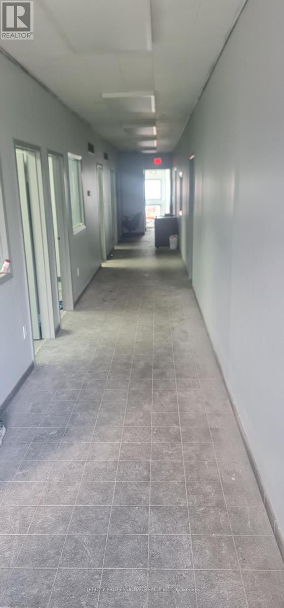 535 Industrial Road, London East, Ontario  N5V 1T9 - Photo 10 - X12572684