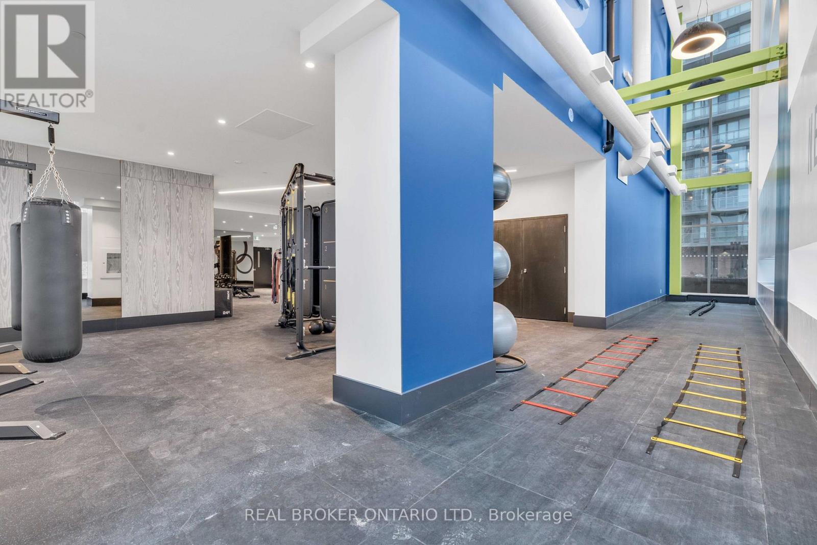 1210 - 55 Duke Street W, Kitchener, Ontario  N2H 0C9 - Photo 28 - X12572690