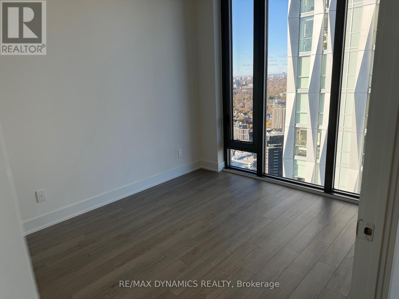 4808 - 8 Cumberland Street, Toronto, Ontario  M4W 0B6 - Photo 10 - C12572706