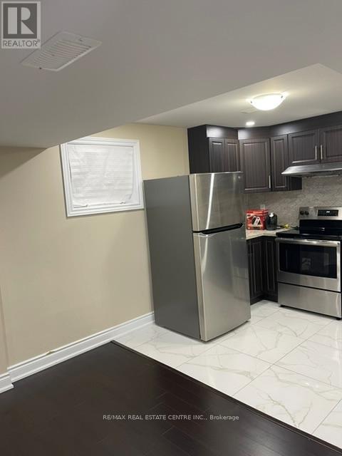 Basement - 7 Faders Drive, Brampton, Ontario  L7A 4Y2 - Photo 3 - W12533418