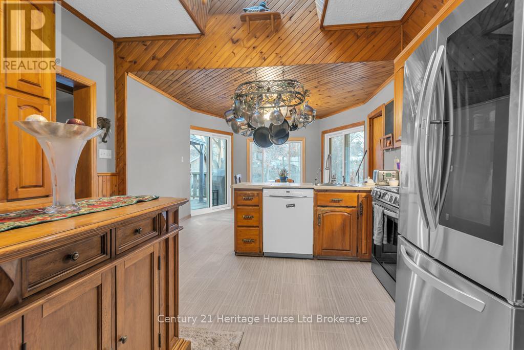 160 Victoria Street, Ingersoll, Ontario  N5C 2N1 - Photo 16 - X12572734