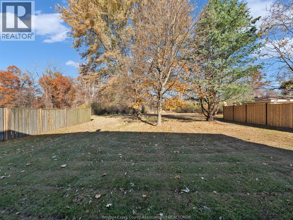 2320 Lambton, Windsor, Ontario N9E 4E4 - Photo 18 - 25029467