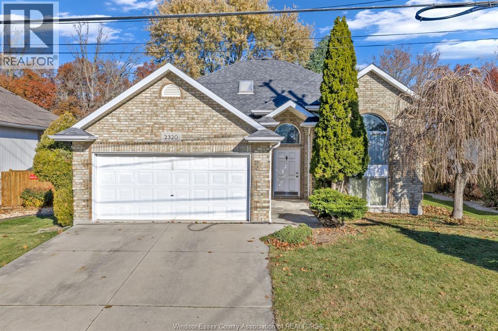 2320 Lambton, Windsor, Ontario N9E 4E4 - Photo 2 - 25029467