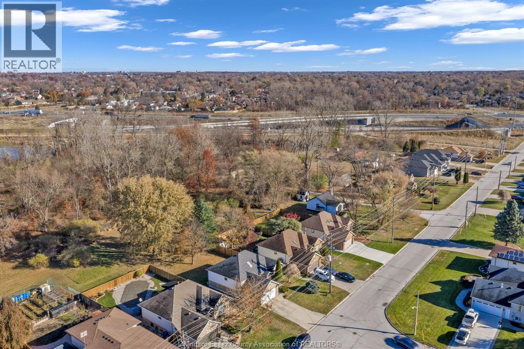 2320 Lambton, Windsor, Ontario N9E 4E4 - Photo 7 - 25029467