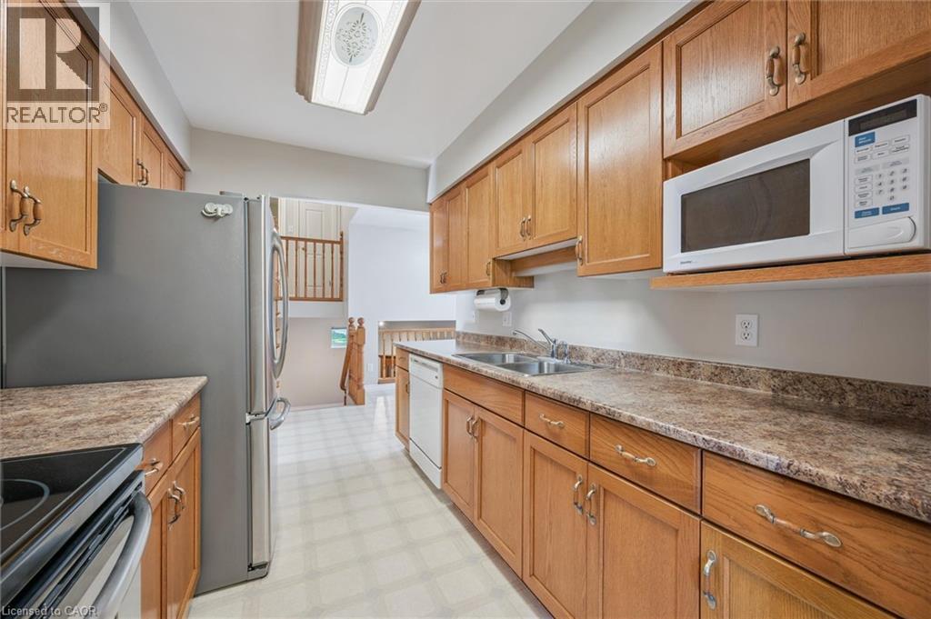 359 Westvale Drive, Waterloo, Ontario  N2T 2M6 - Photo 10 - 40776993