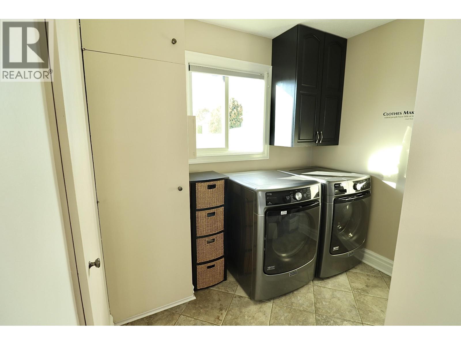 339 N Moffat Street, Prince George, British Columbia  V2M 3G6 - Photo 11 - R3069403