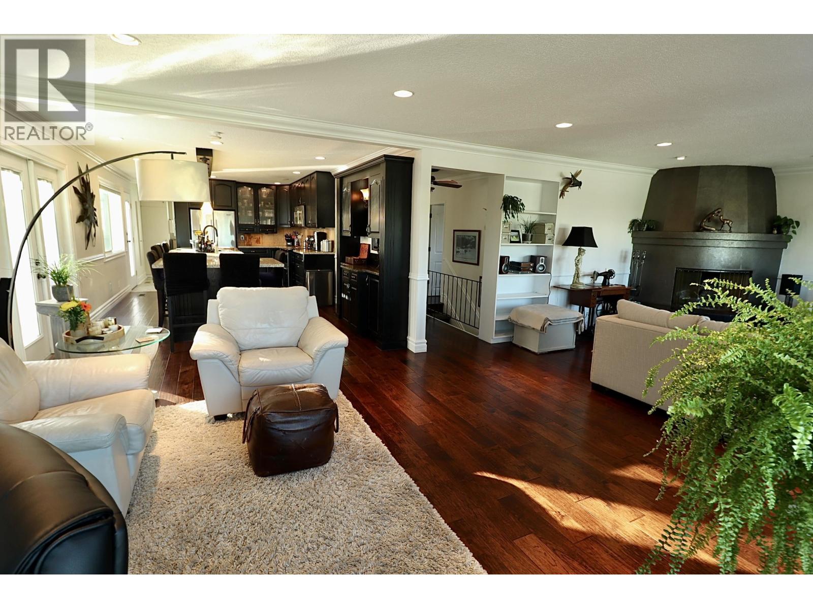 339 N Moffat Street, Prince George, British Columbia  V2M 3G6 - Photo 4 - R3069403