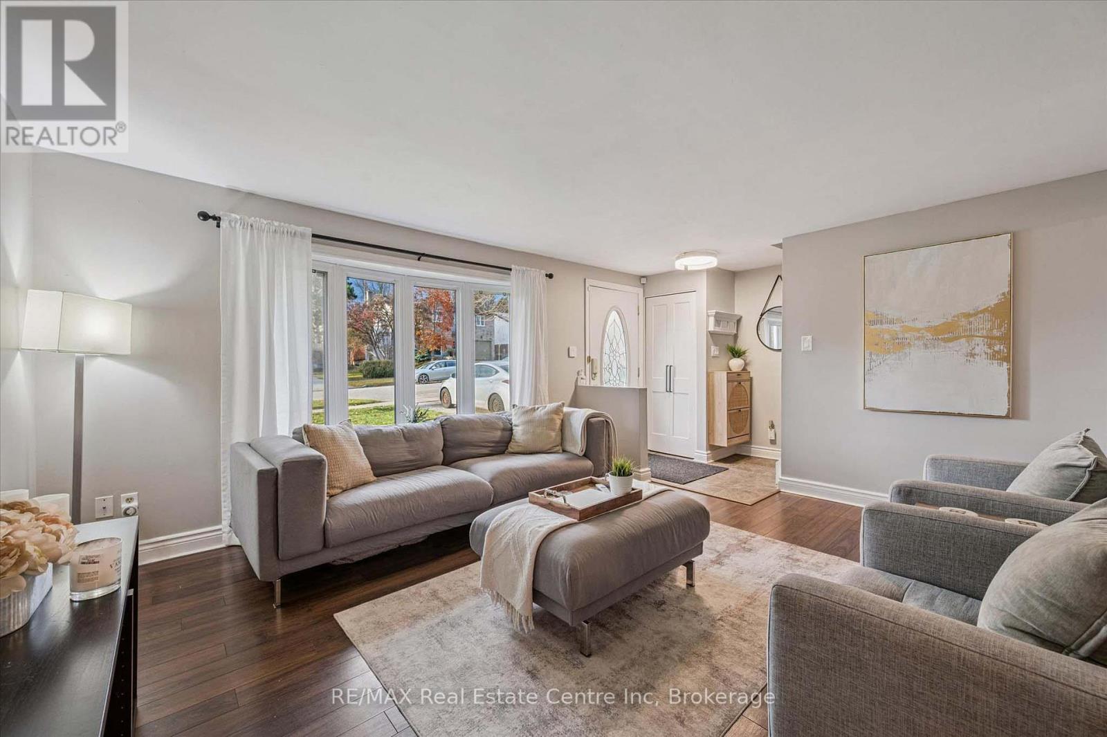 3 Briarlea Road, Guelph, Ontario  N1G 3H4 - Photo 2 - X12572726