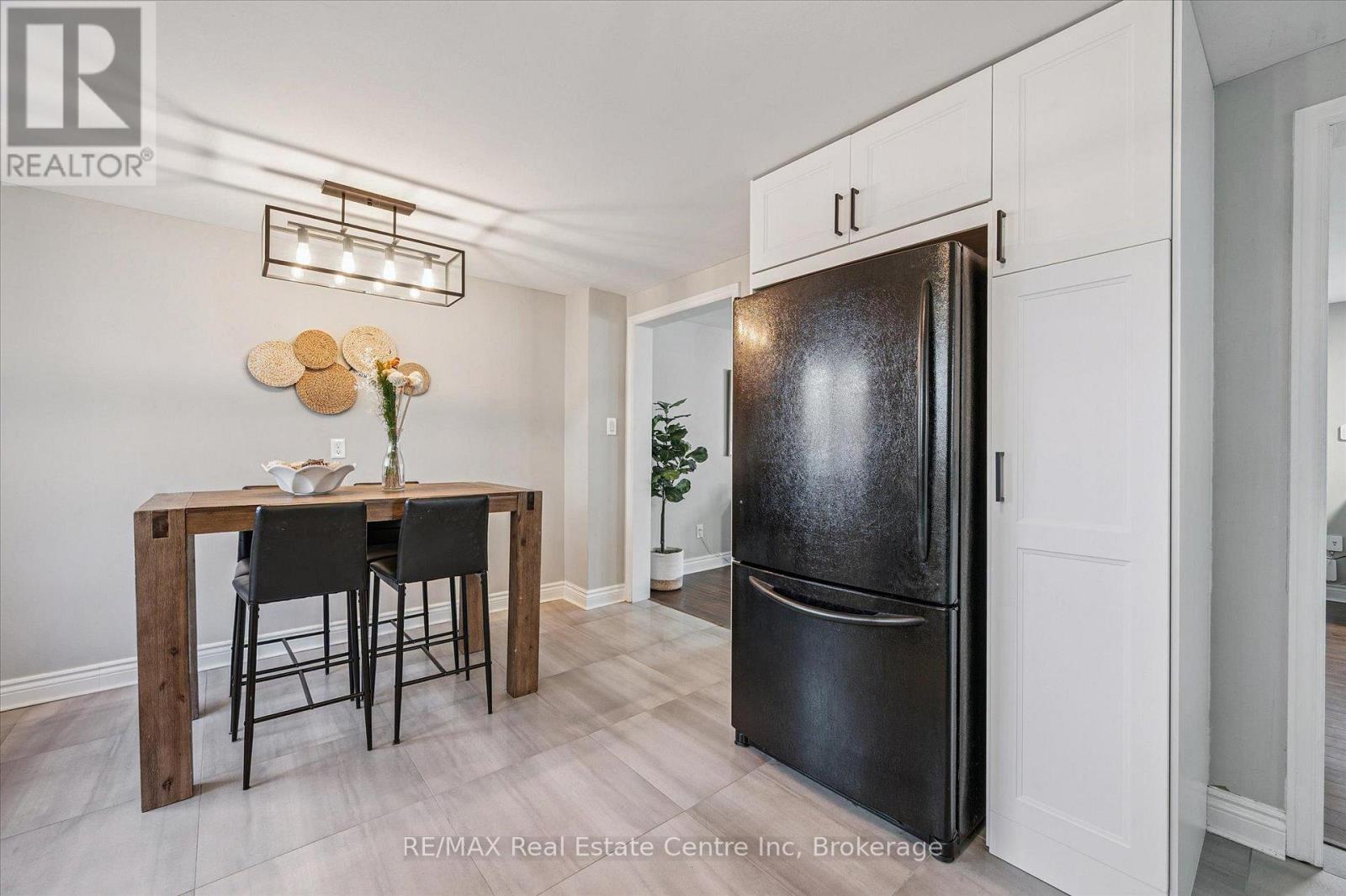 3 Briarlea Road, Guelph, Ontario  N1G 3H4 - Photo 6 - X12572726