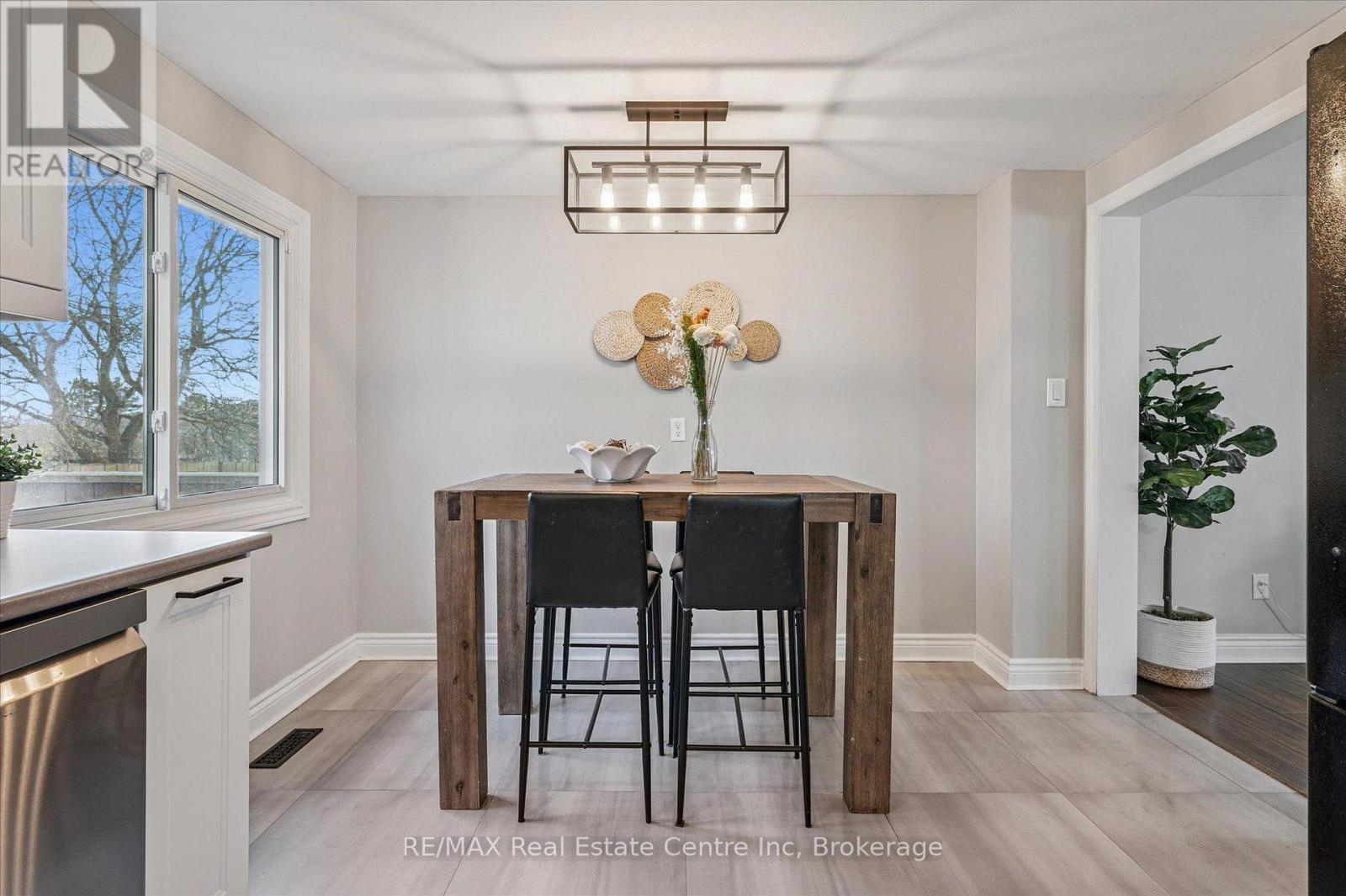 3 Briarlea Road, Guelph, Ontario  N1G 3H4 - Photo 7 - X12572726