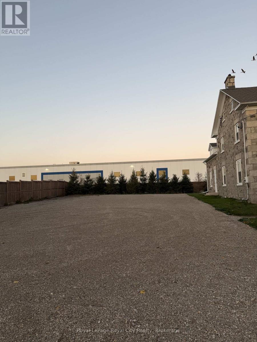 264 Crawley Road, Guelph, Ontario  N1L 1G5 - Photo 14 - X12572860