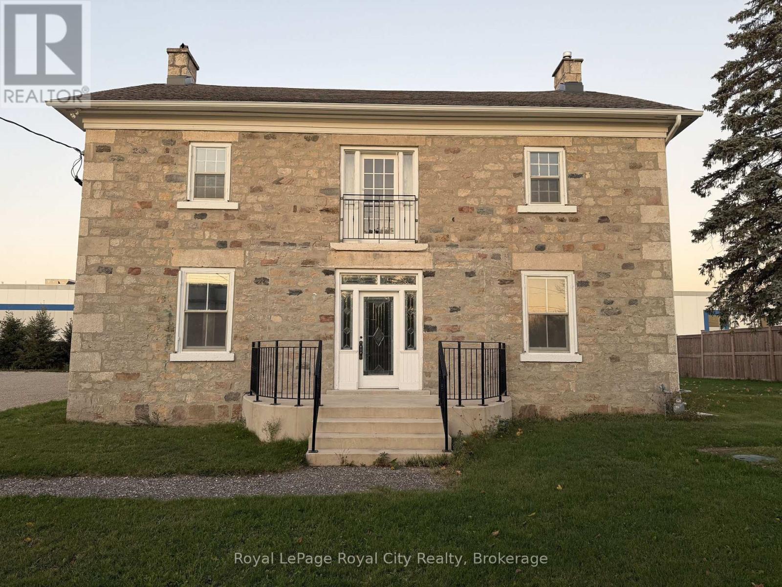 264 Crawley Road, Guelph, Ontario  N1L 1G5 - Photo 2 - X12572860