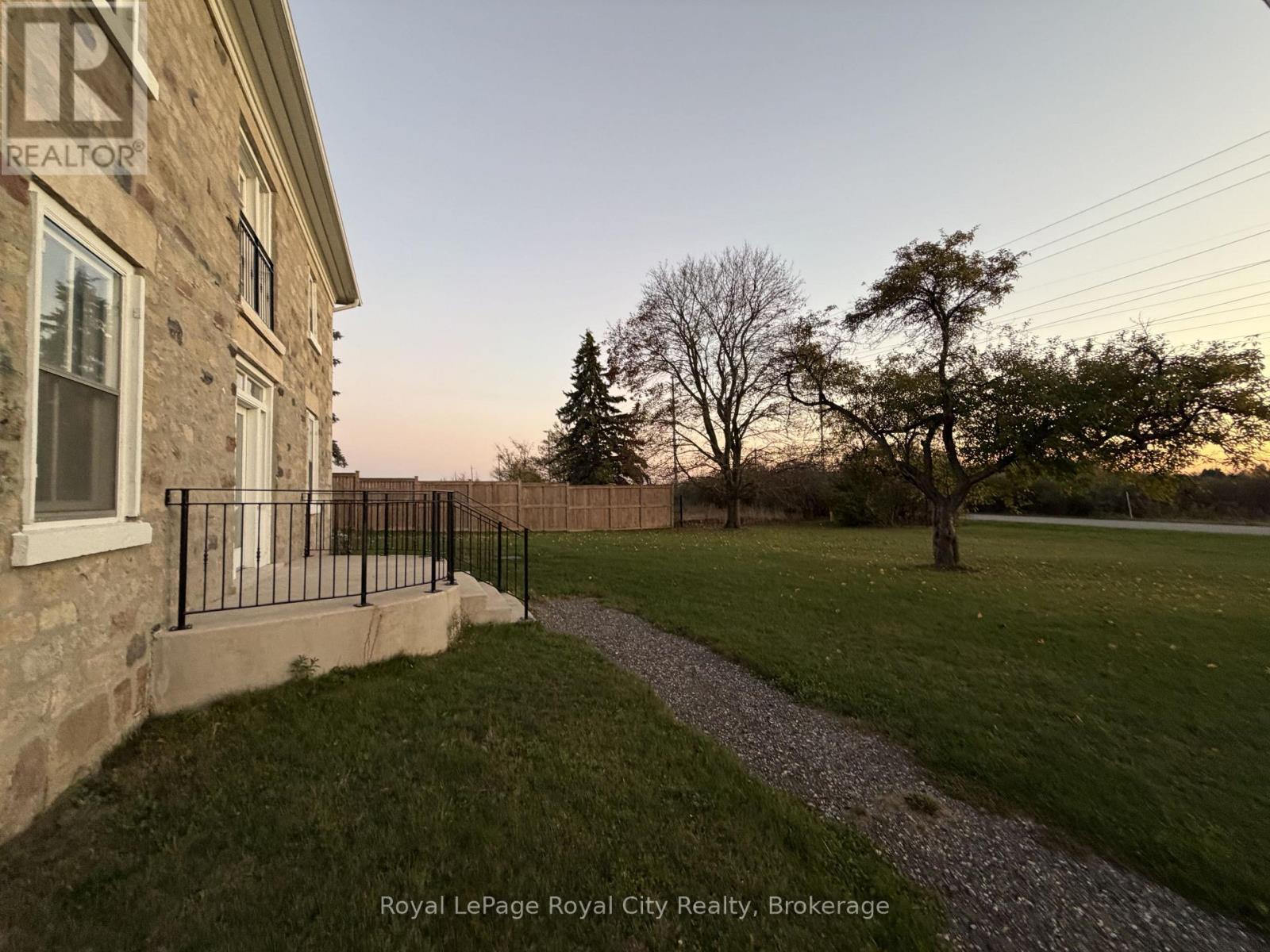 264 Crawley Road, Guelph, Ontario  N1L 1G5 - Photo 5 - X12572860